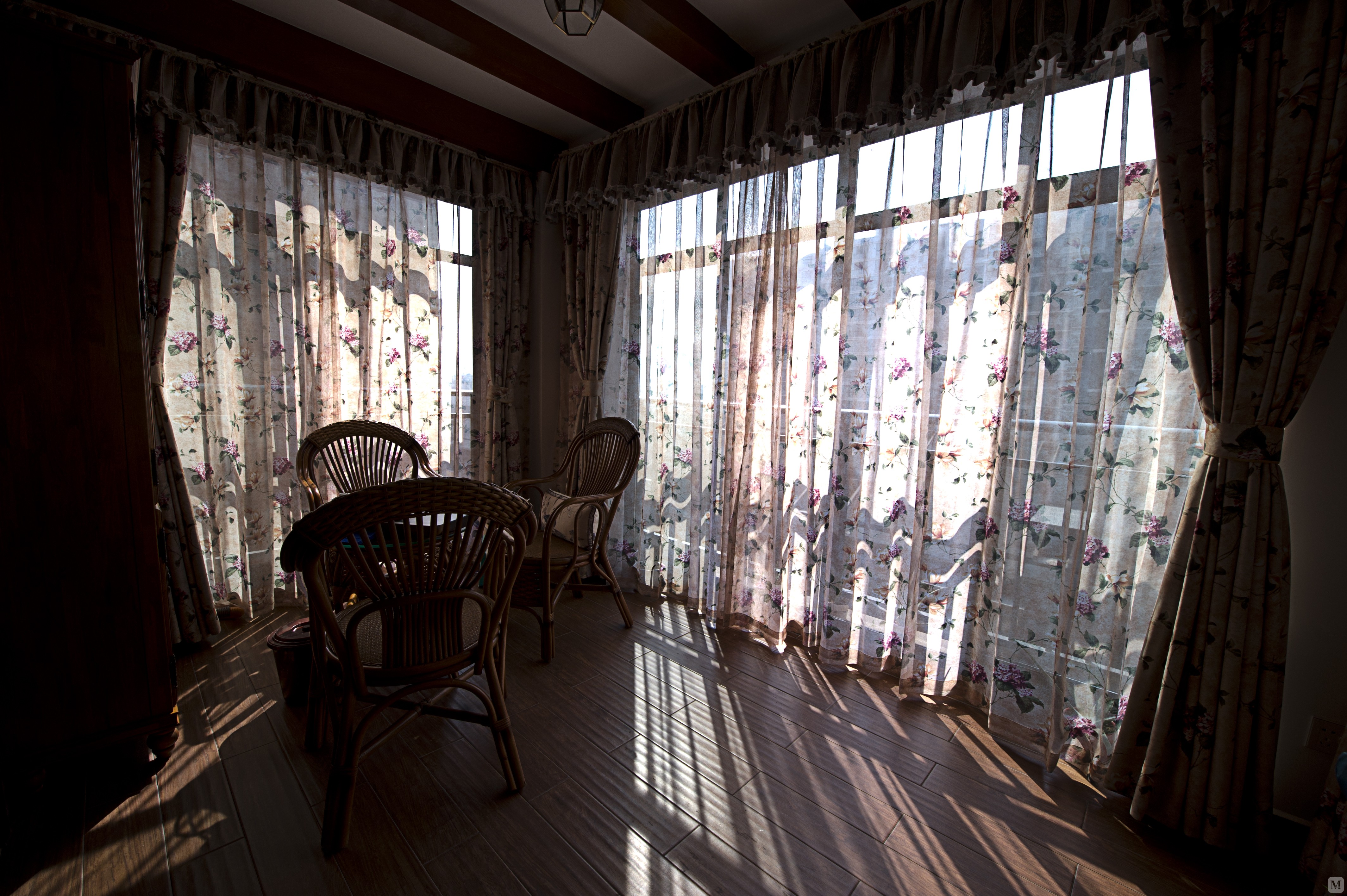 美式阳台窗帘装修效果图