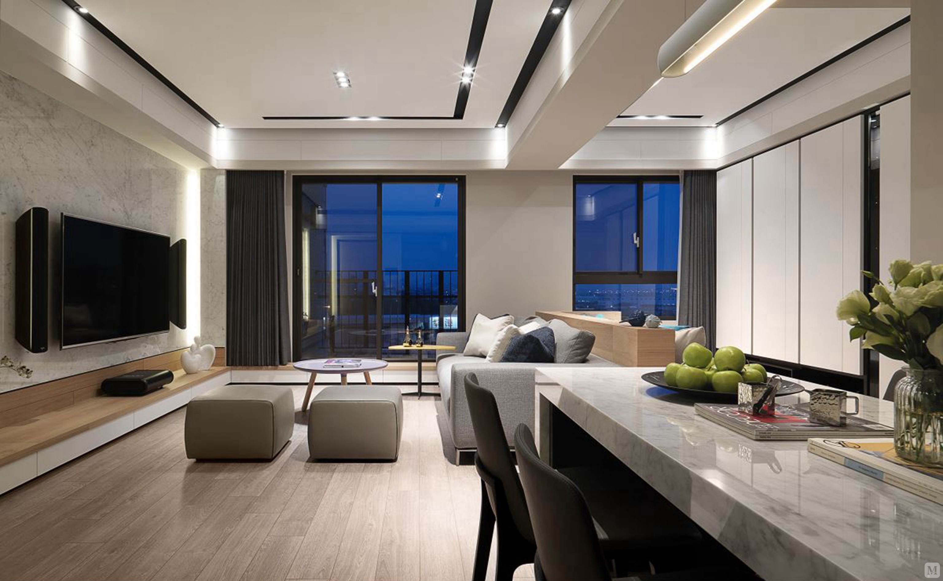 而在现代风格之类的装修中,则多采用现代化新型装修材料