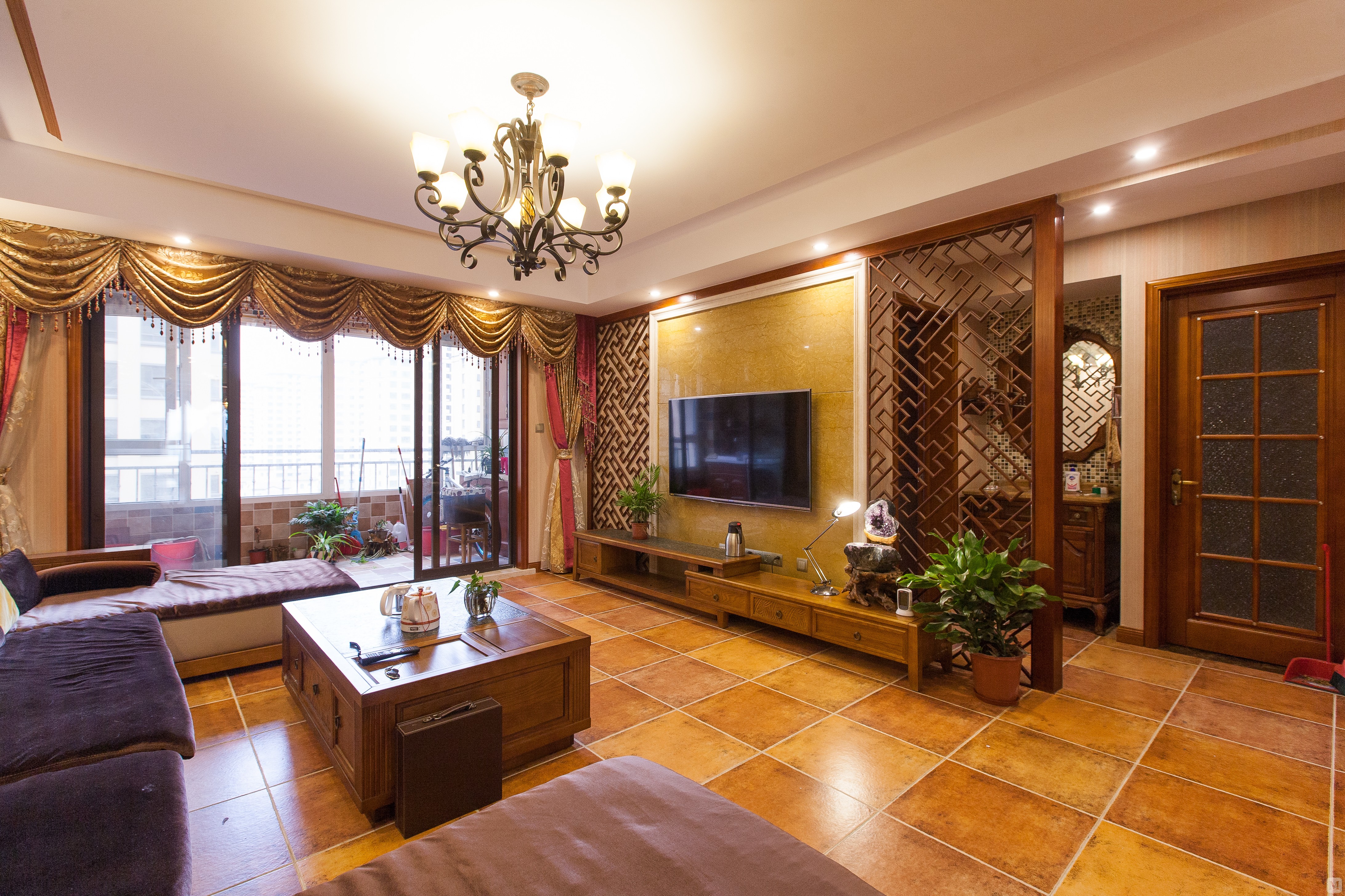 0万88㎡简约二房装修龙湖观山 180m