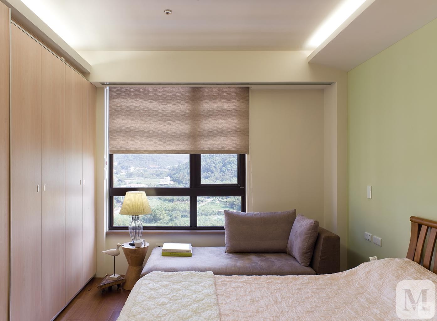 简约卧室吊顶装修效果图