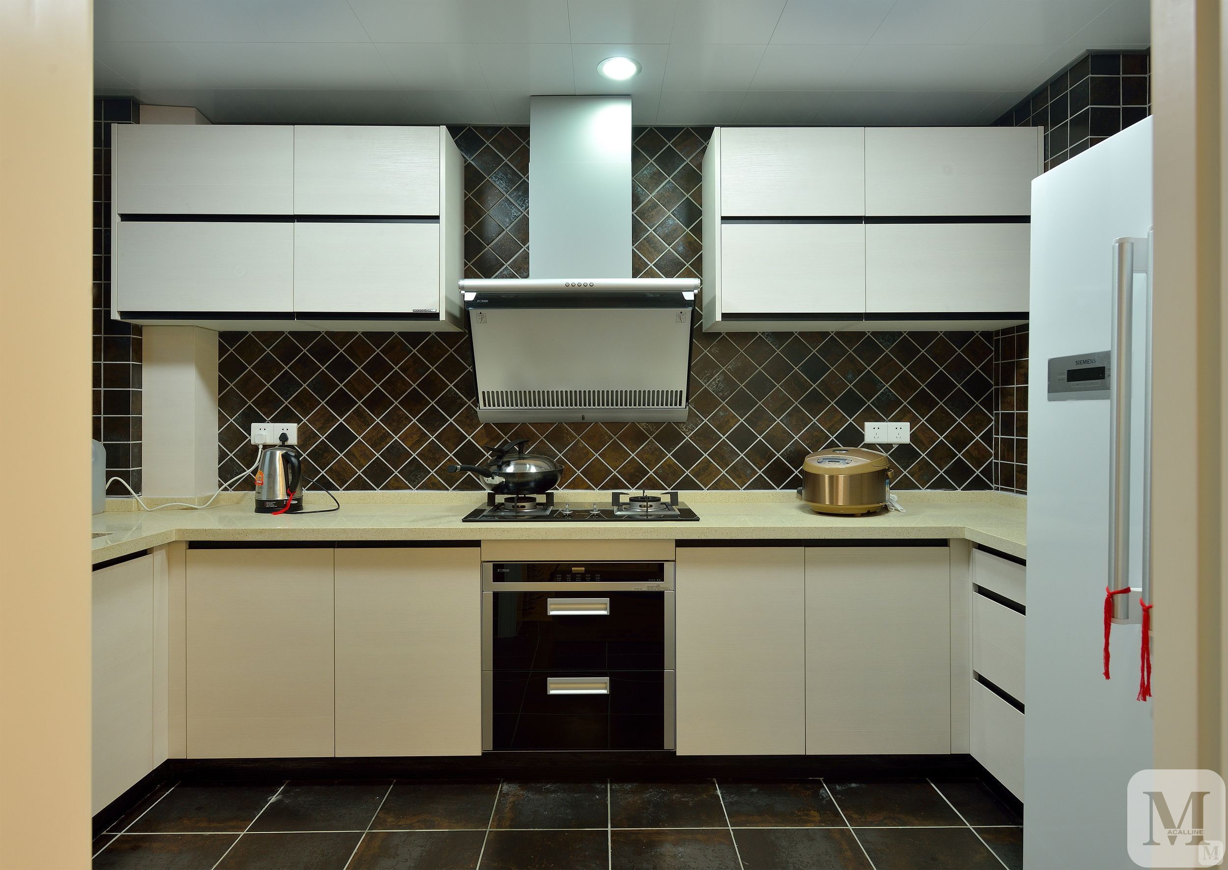 简约厨房橱柜装修效果图