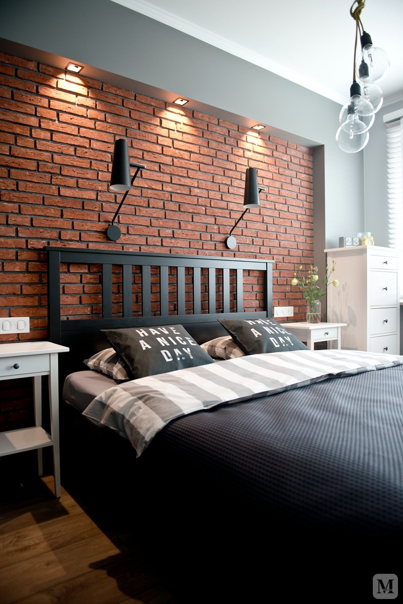 想让裸砖墙酷又小清新,一条贴搞定!