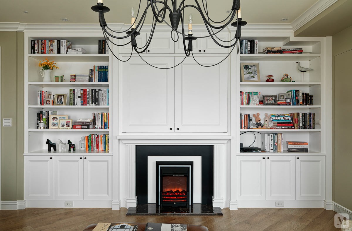 客厅没有传统设计中有的电视墙,沙发墙,整个开放式设计是让房子空间看