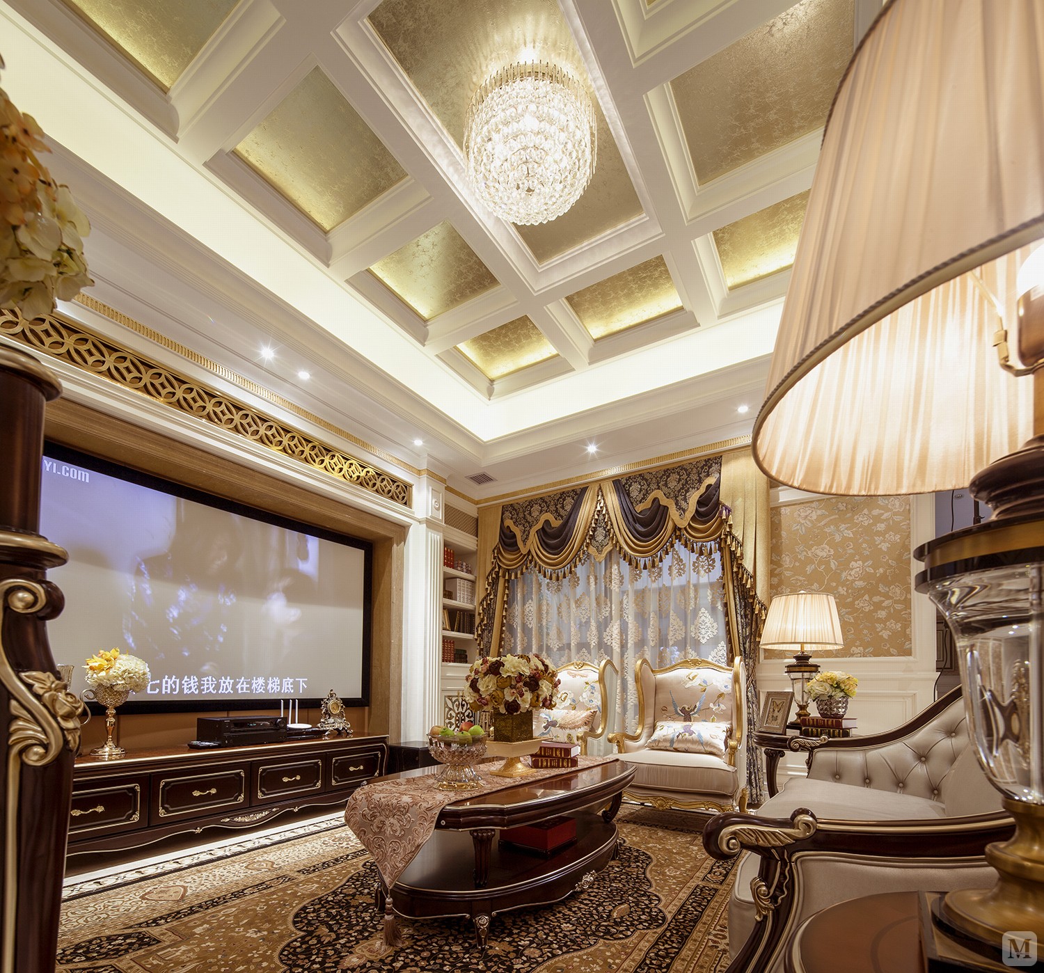 欧式风格的装修更注重庄严肃穆,优雅气质,能够将欧式风格的繁复与复古