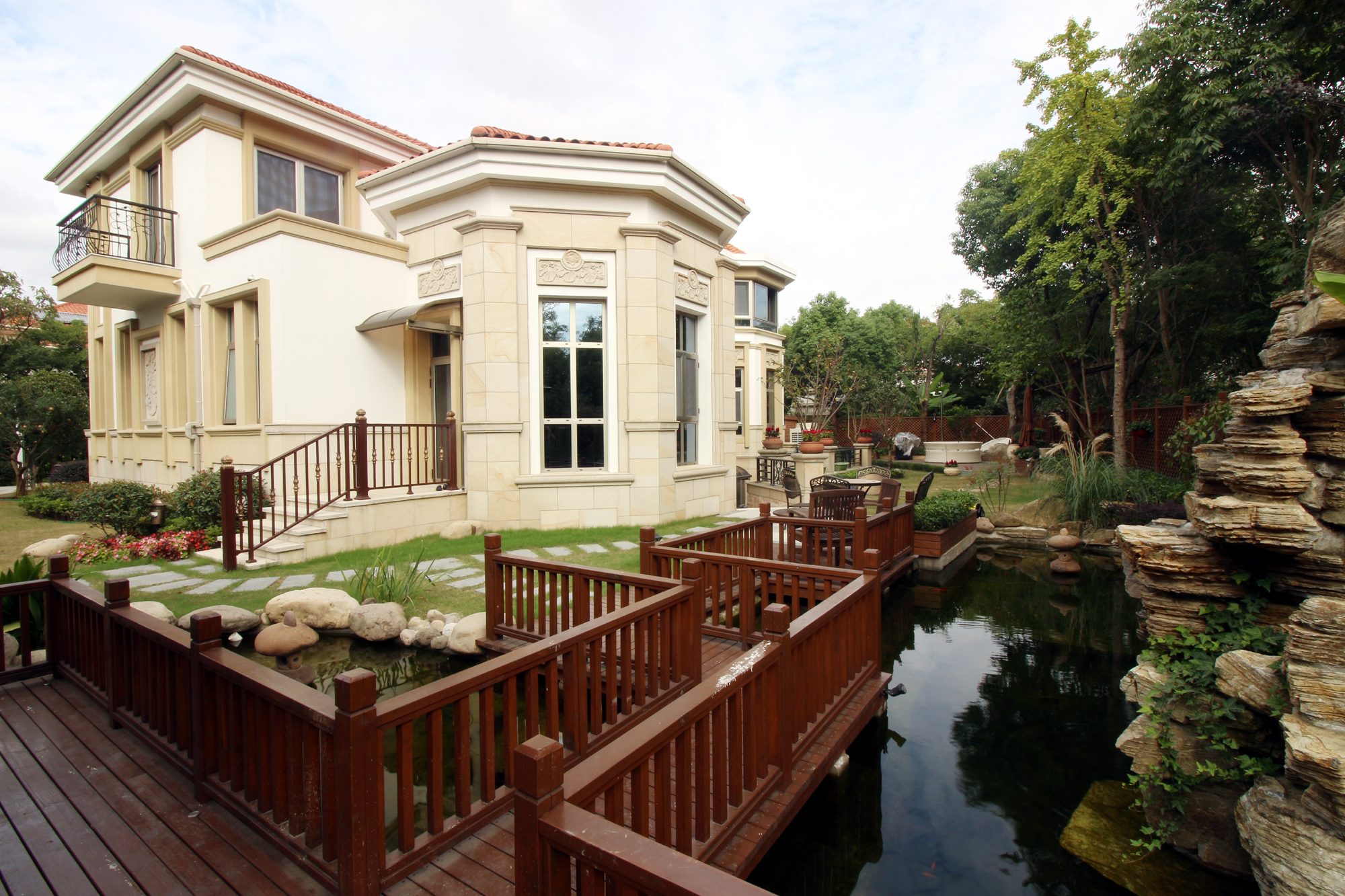 香水湾新中式独栋别墅