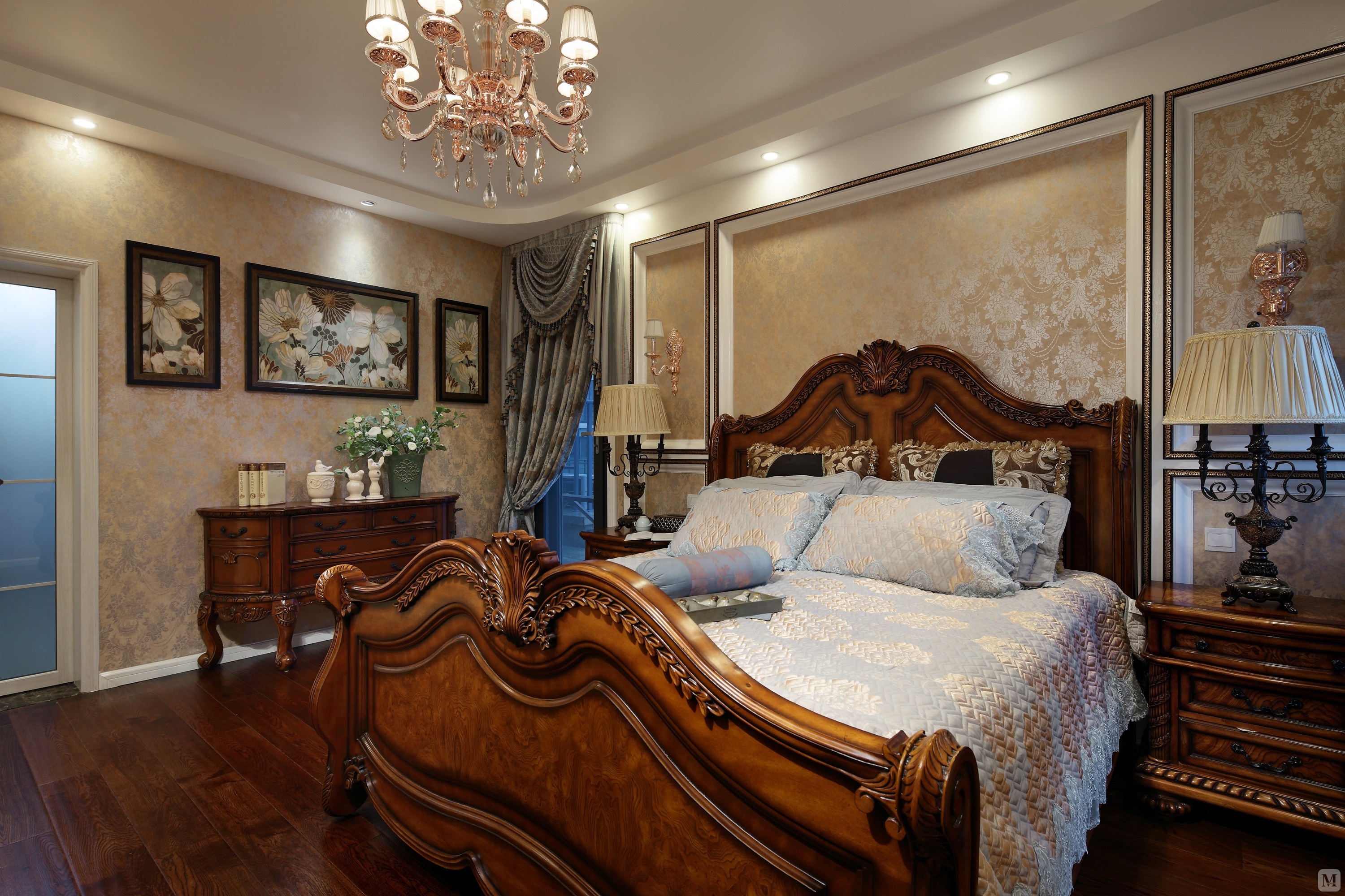 美式卧室吊顶装修效果图